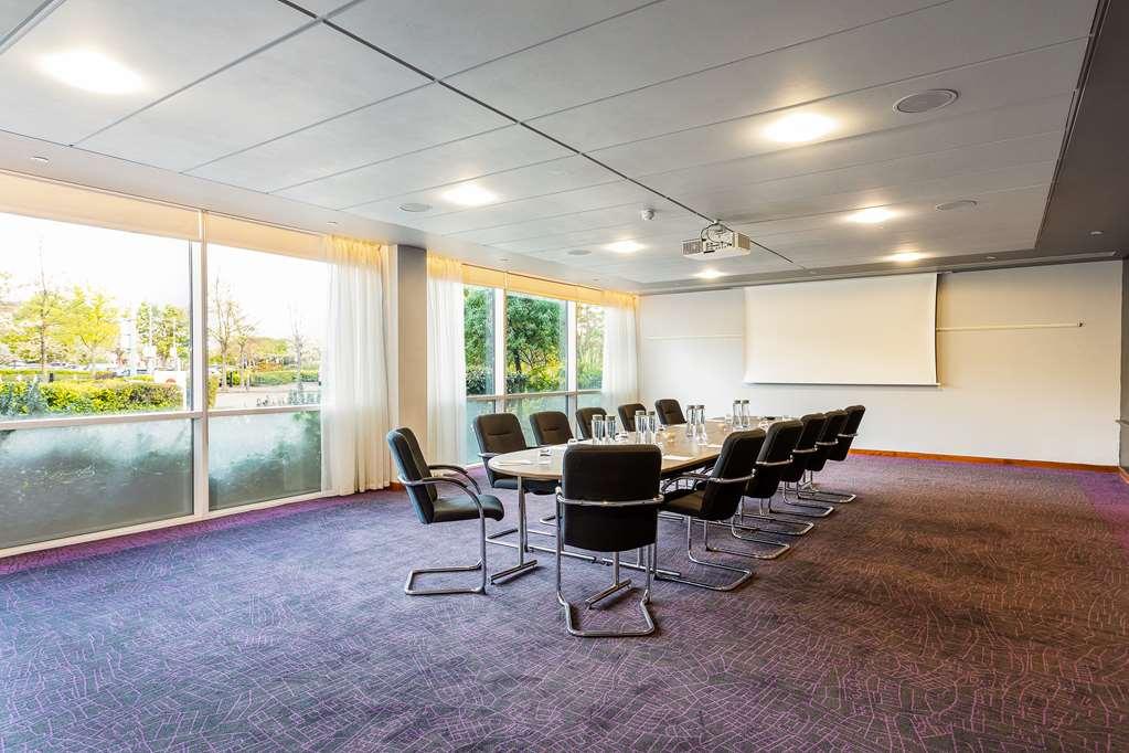 Radisson And Conf Centre Heathrow Londra